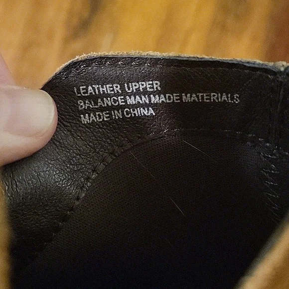 Born "Kerri" Distressed Suede Women's Bootie Brown Leather Shoes Size 7.5 - Picture 14 of 17